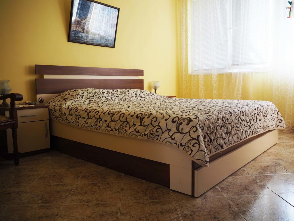 Guest House Konomaevi Sozopol Luaran gambar